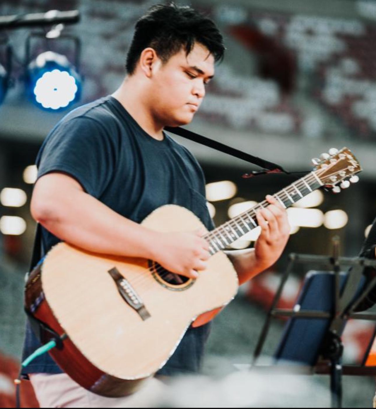 Amin — Fingerstyle Acoustic & Classical Fundamentals